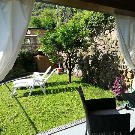 Posidonia Cinque Terre Guesthouse Manarola Bagian luar foto